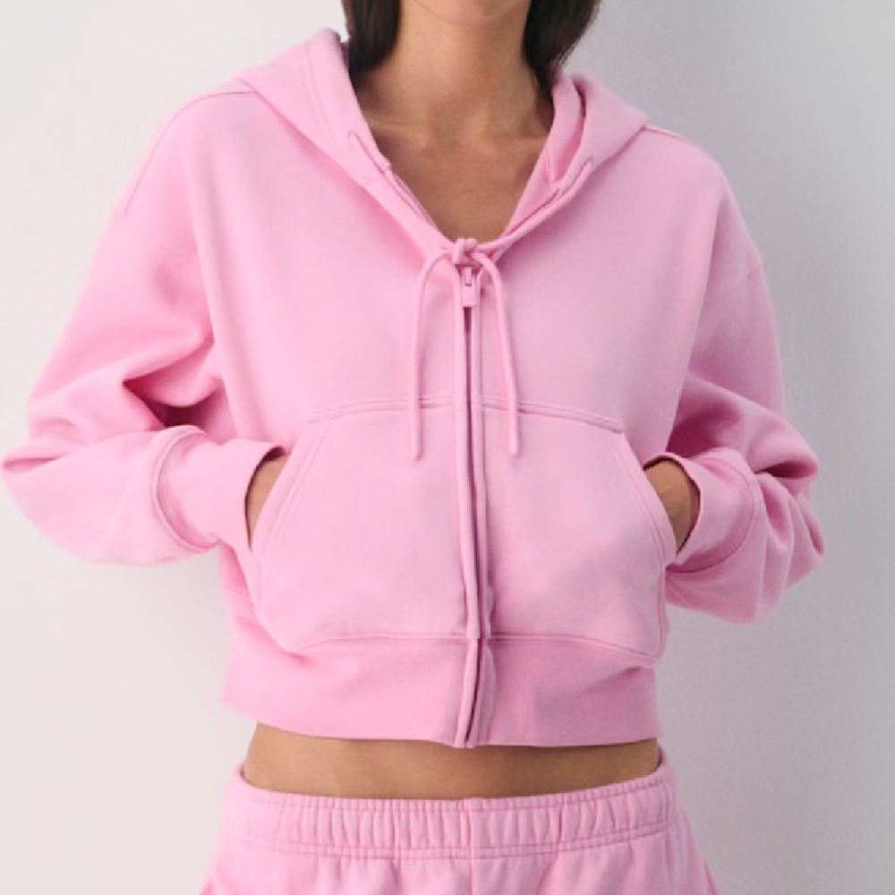 Aritzia boyfriend fleece zip up